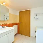 L'evasion En Pierre Piscine Et Etang Prive Tatil Evi Sevremoine