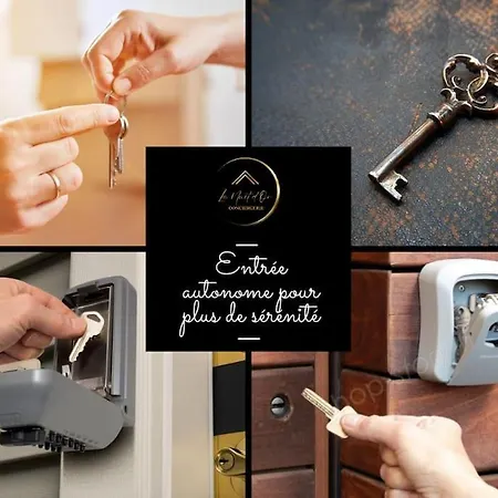 L'evasion En Pierre Piscine Et Etang Prive *