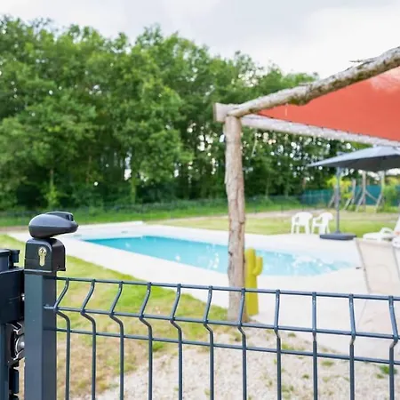 L'evasion En Pierre Piscine Et Etang Prive 펜션 *