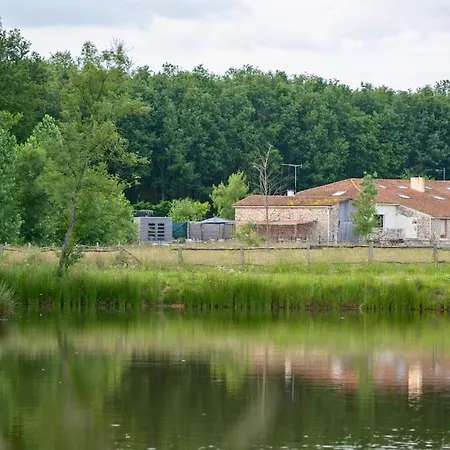 L'evasion En Pierre Piscine Et Etang Prive 펜션 *